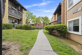 Photo #4: 240004972 Listing