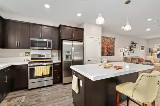 Photo #6: 240004987 Listing 