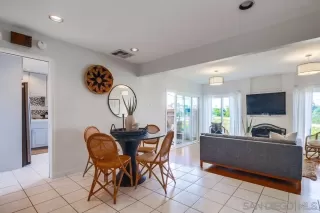 Photo #2: 240005008 Listing
