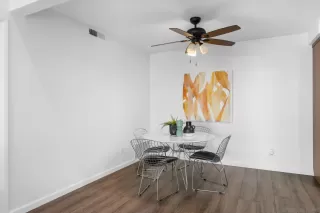 Photo #2: 240005019 Listing