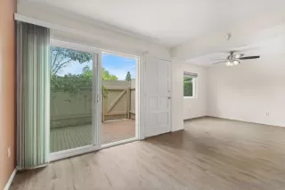 Photo #5: 240005029 Listing 