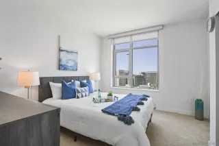 Photo #4: 240005051 Listing