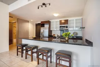 Photo #4: 240005089 Listing 