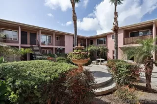 Photo #4: 240005106 Listing 