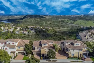 Photo #2: 240005111 Listing 