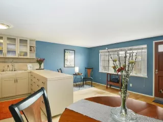 Photo #3: 240005141 Listing