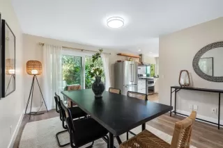 Photo #6: 240005178 Listing 