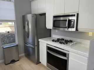 Photo #3: 240005212 Listing