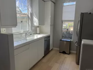 Photo #6: 240005212 Listing