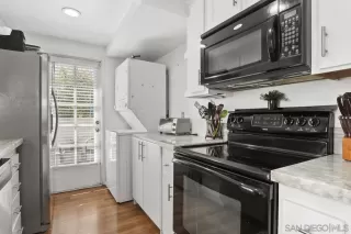 Photo #3: 240005224 Listing