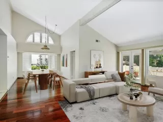 Photo #2: 240005240 Listing 