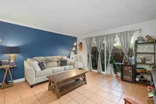 Photo #1: 240005271 Listing