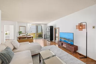 Photo #6: 240005294 Listing 