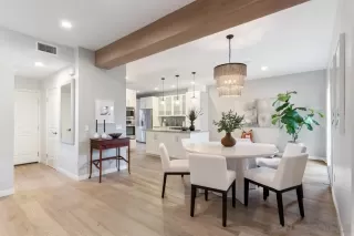 Photo #5: 240005315 Listing