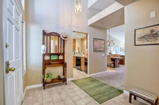 Photo #5: 240005337 Listing