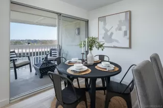 Photo #5: 240005363 Listing