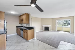 Photo #3: 240005365 Listing