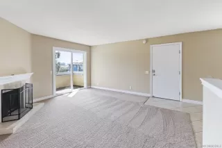 Photo #6: 240005365 Listing