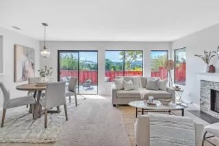 Photo #3: 240005367 Listing