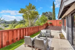 Photo #4: 240005367 Listing