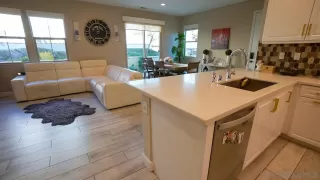 Photo #4: 240005405 Listing