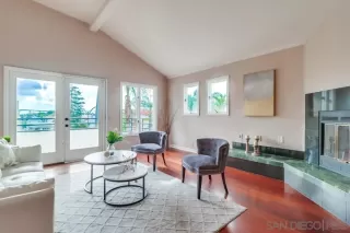 Photo #5: 240005408 Listing