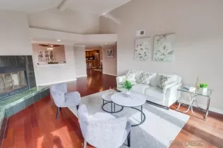 Photo #6: 240005408 Listing