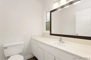 Photo #4: 240005421 Listing 