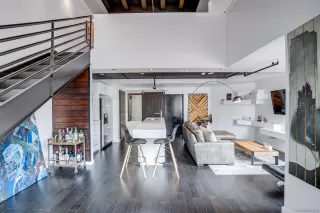 Photo #3: 240005436 Listing