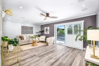 Photo #2: 240005442 Listing