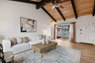 Photo #3: 240005449 Listing