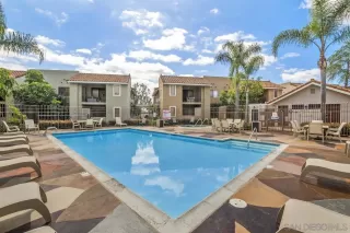 Photo #5: 240005461 Listing