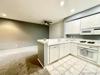 Photo #2: 240005491 Listing