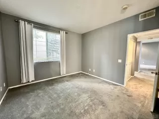 Photo #6: 240005491 Listing