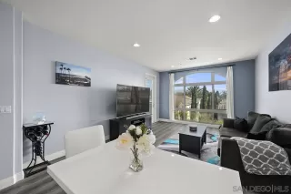 Photo #6: 240005503 Listing 