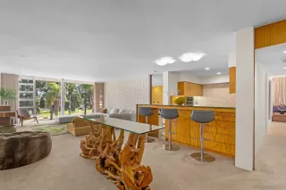 Photo #5: 240005520 Listing 