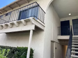 Photo #2: 240005533 Listing