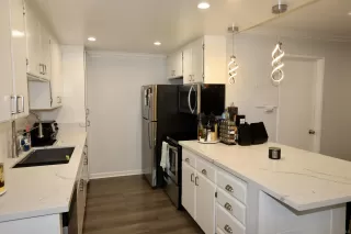 Photo #1: 240005578 Listing