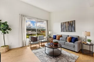 Photo #1: 240005604 Listing