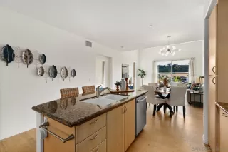 Photo #4: 240005604 Listing