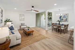 Photo #1: 240005606 Listing 