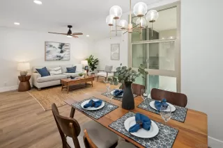 Photo #2: 240005606 Listing 