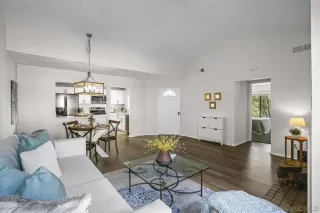 Photo #3: 240005612 Listing