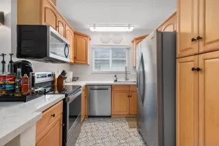 Photo #5: 240005663 Listing