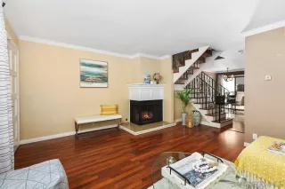 Photo #5: 240005669 Listing