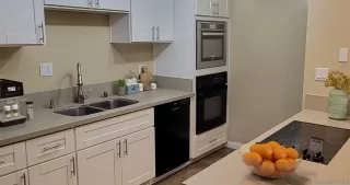 Photo #2: 240005700 Listing