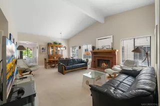 Photo #5: 240005732 Listing