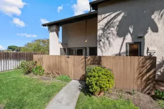 Photo #1: 240005758 Listing