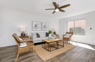 Photo #3: 240005806 Listing