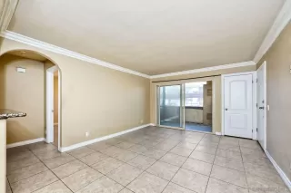 Photo #3: 240005820 Listing 
